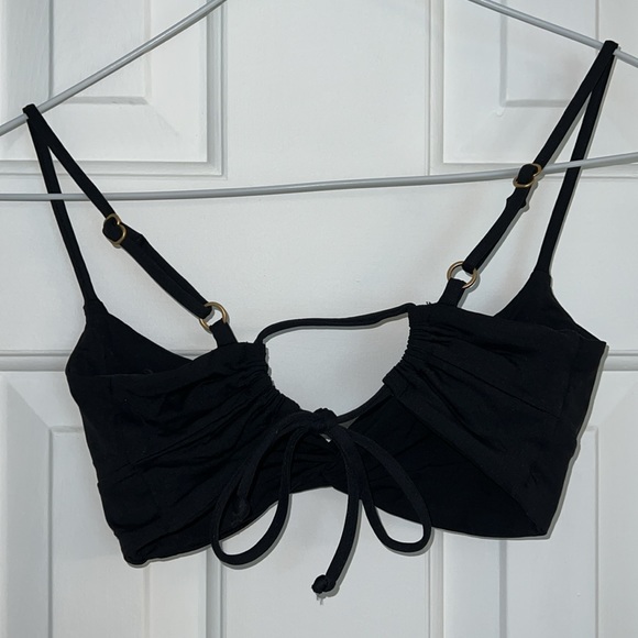 L*Space Ringo Bikini Top - Picture 4 of 4